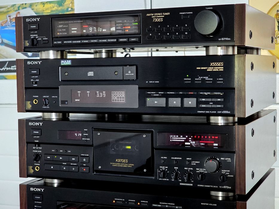 Linie audio SONY ,deck TC-K970ES, cd-player CDP-X555ES, amplificator