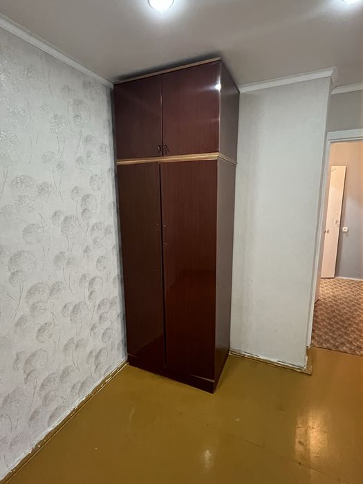 Отдам даром Центр 1 этаж
