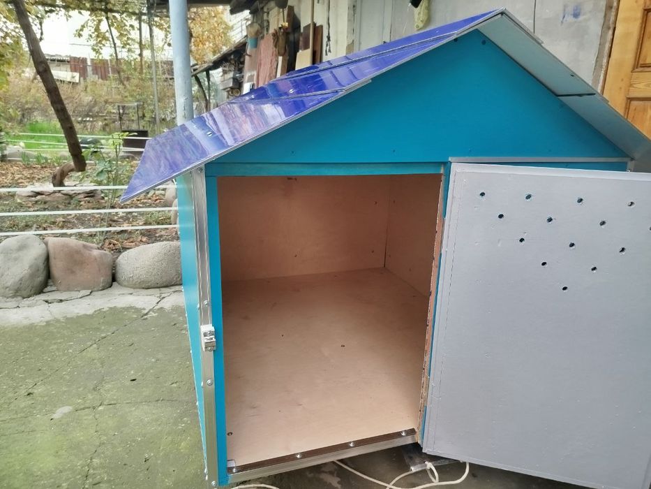 Продается будка для собаки