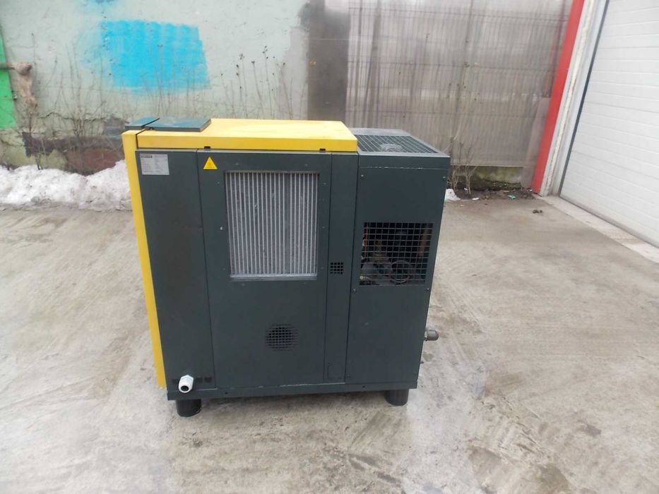Compresor aer cu surub Kaeser SM 15 T cu uscător incorporat