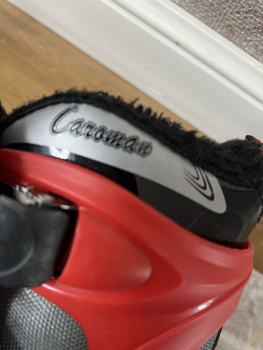 Продам коньки Caroman