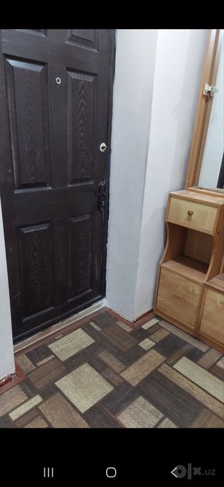 Продаётся 1 ком квартира 1 этаж