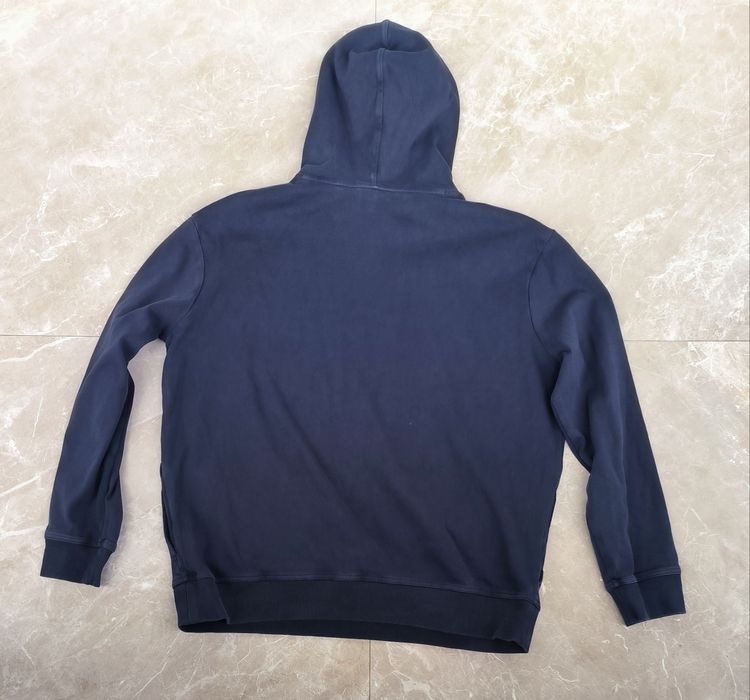 Hugo суичър L размер