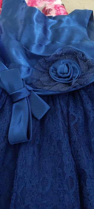 George, Clementine (САЩ) рокля и гащеризон за повод 5-6 г., като нова