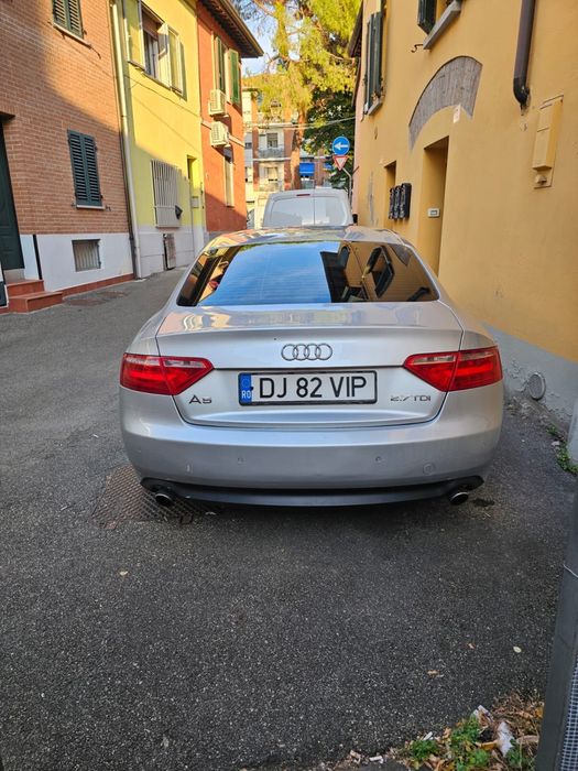 Vând Audi A5 coupe 2.7 TDI Automat
