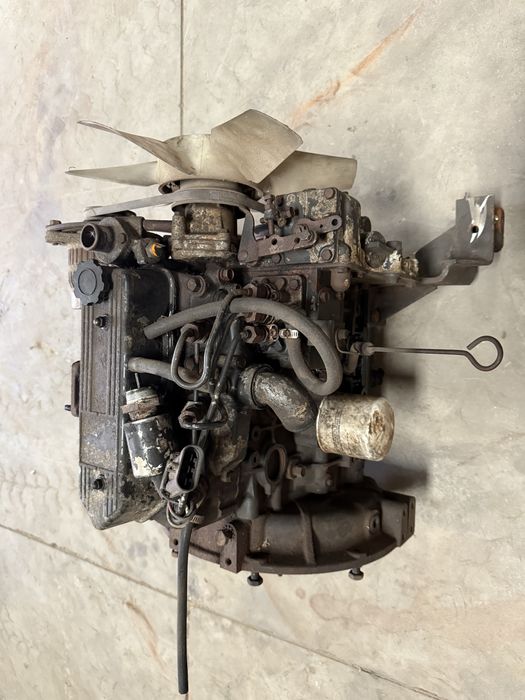 De vanzare motor Mitsubishi L3A