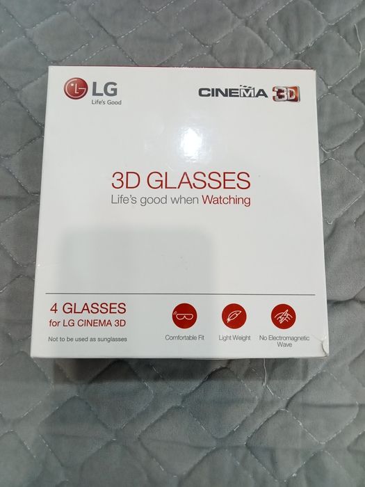 Продам 3D очки в упаковке.