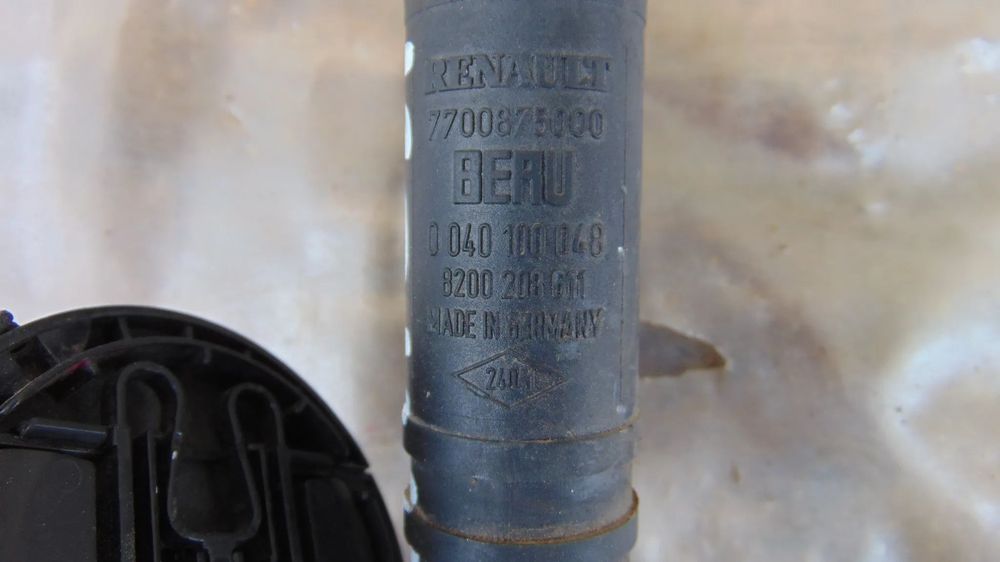 Bobina inductie Renault Laguna 2/Clio/Megane/Scenic/Espace/Logan/Duster 1.6 benzina 16 valve an 2005 cod 7700875000