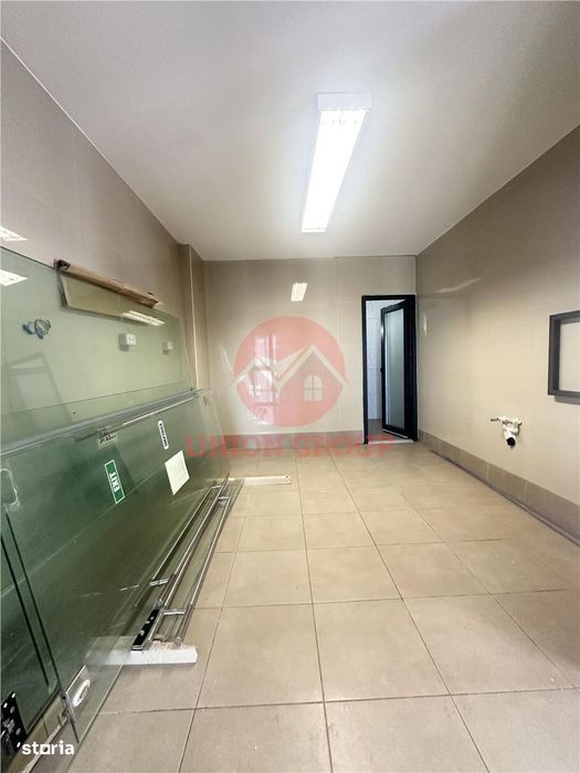 Spatiu Comercial Eforie Nord 160 mp, Situat in Zona Foarte buna, Trafi