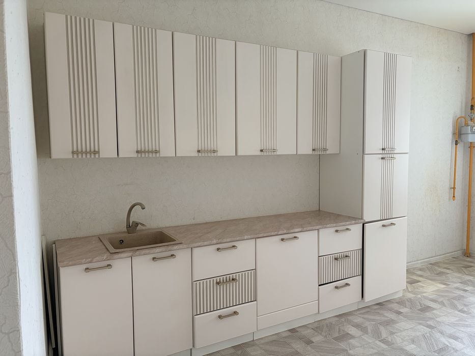 Продам кухонный гарнитур