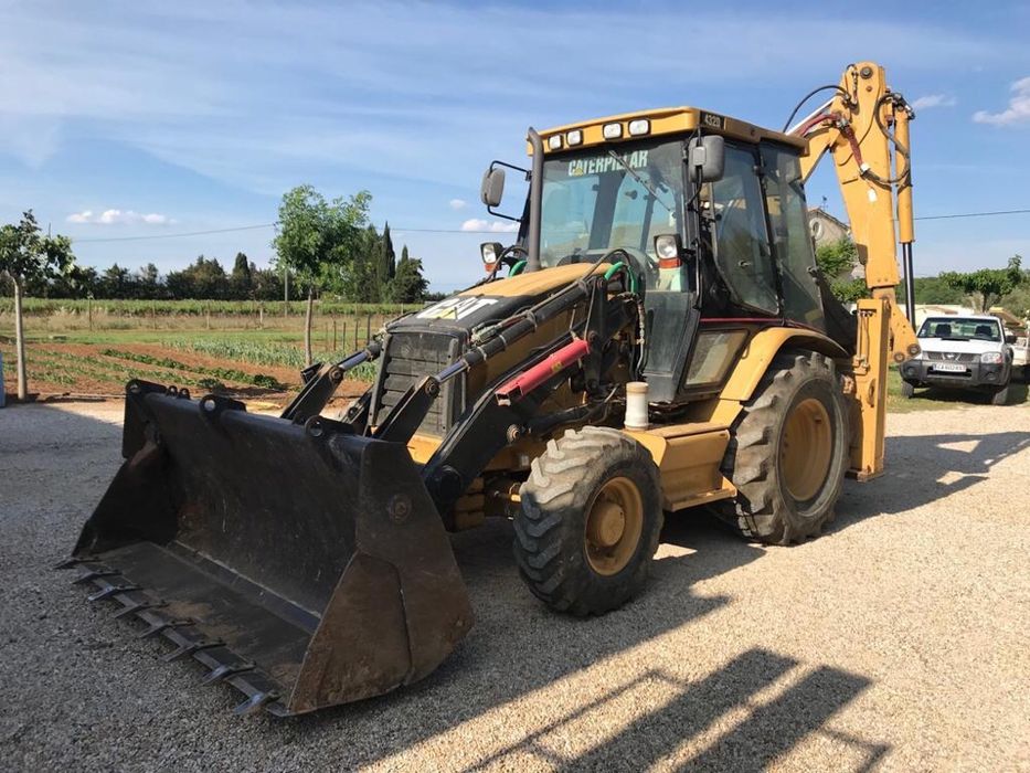 Inchiriez Buldoexcavator Miniexcavator Buldo Pamant Excavator Picon