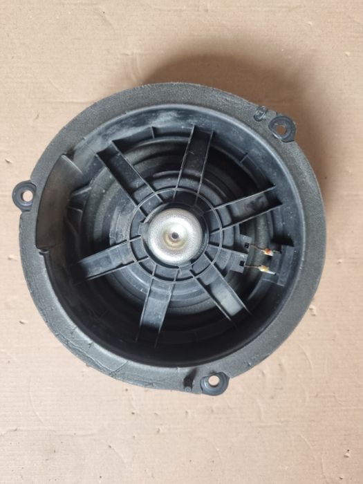 Boxa spate Audi A6 4G C7