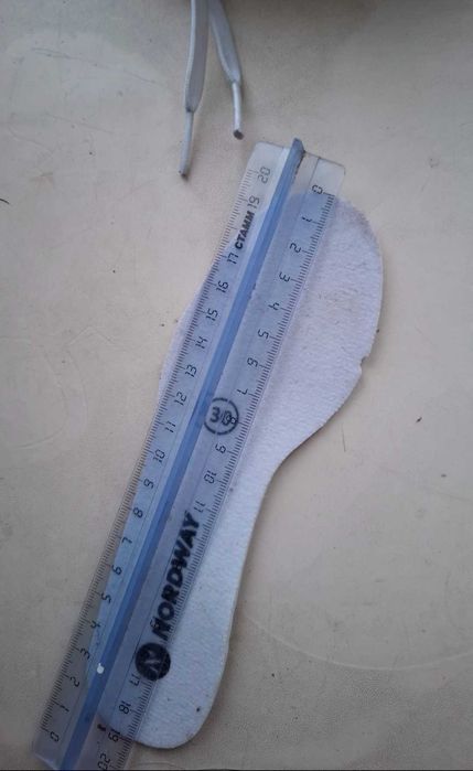 Коньки фигурные 30 размера