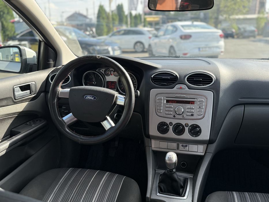 vand ford focus