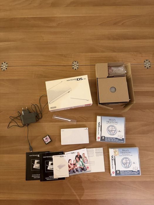 Nintendo DS Lite CIB, ca nou