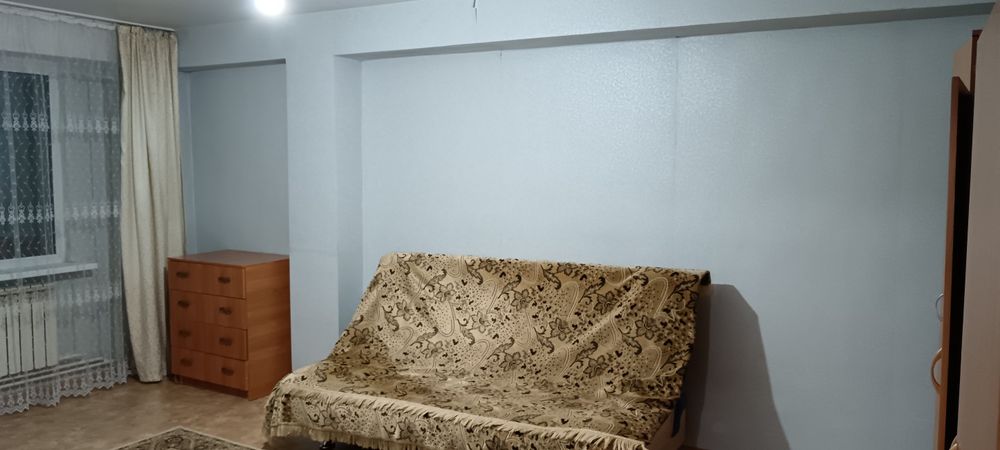 Продам 1-комнатнию квартиру