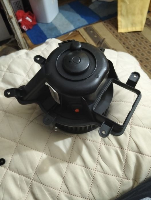 Ventilator radiator clima Citroen Ds5