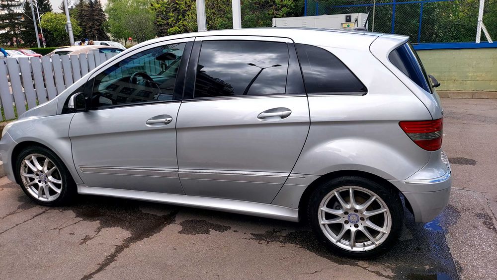 Mercedes-Benz B200 CDI 2010г.
