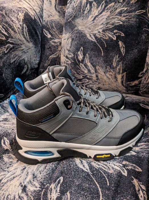 Туристически обувки