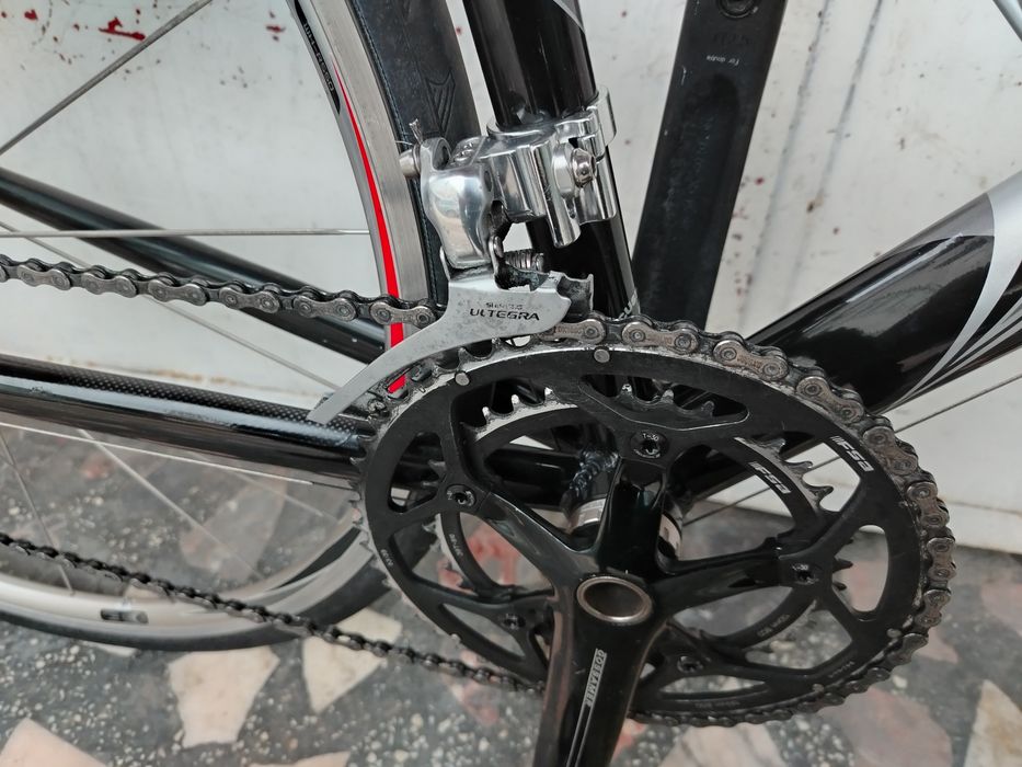 Bicicleta cursiera Merida