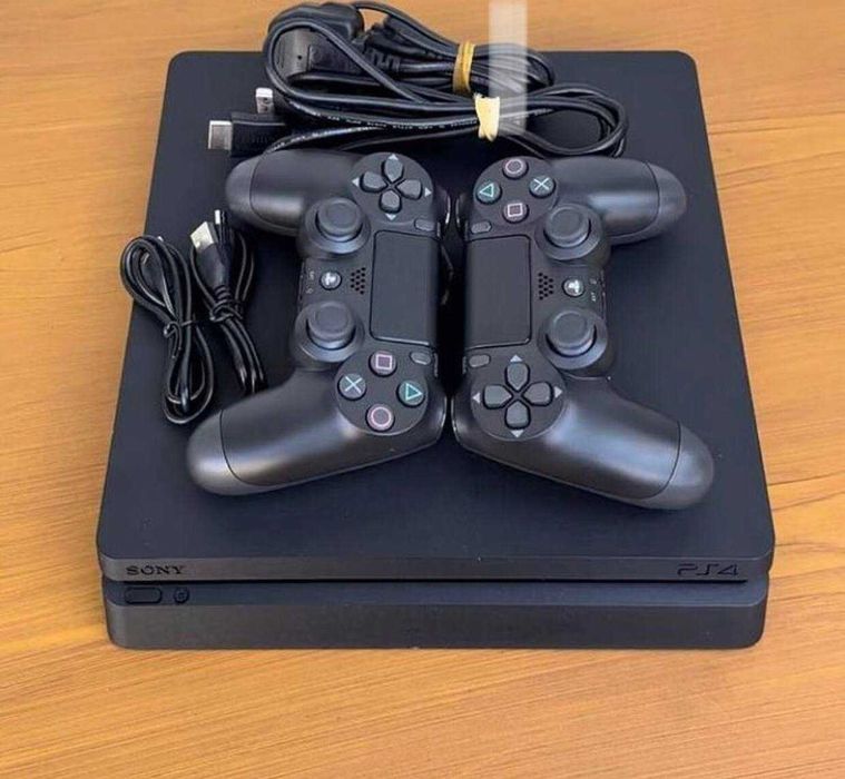 PlayStation 4 / 4 Slim / 4 Pro + с Играми + 2 Джойстики + с Доставкой!
