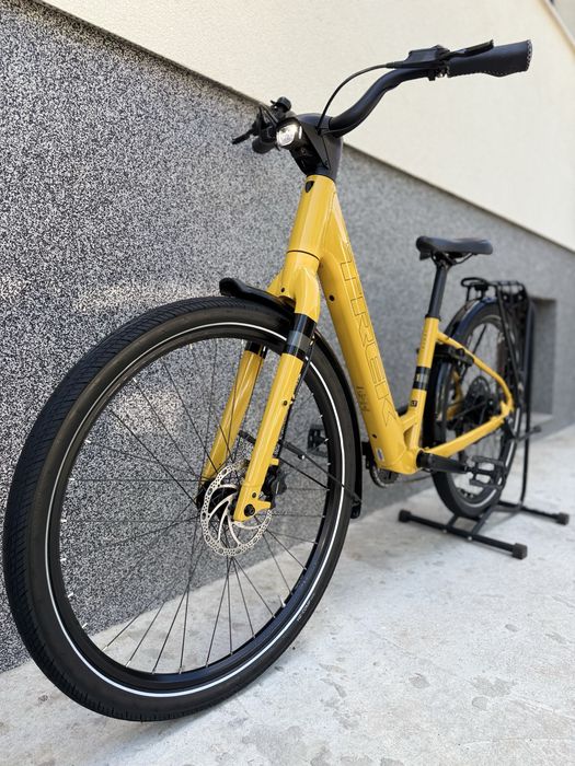 Trek Verve+ 1 2024 Електрически велосипед 27.5 Shimano КАТО НОВ