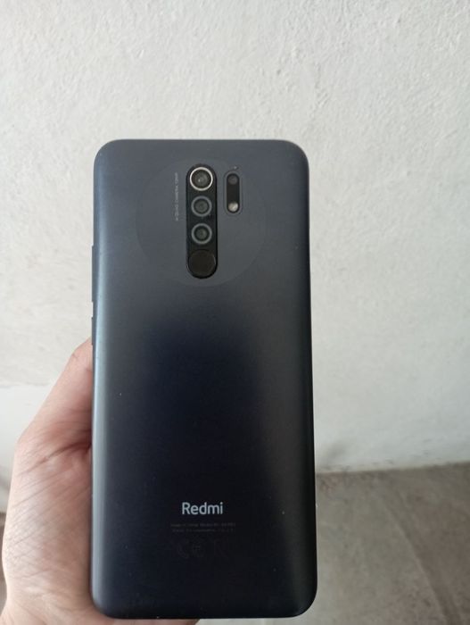 Redmi 9 sotiladi narxi 750 ming kelishamiz