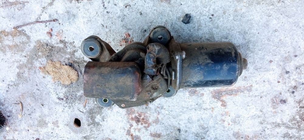 Моторчик дворников нисан