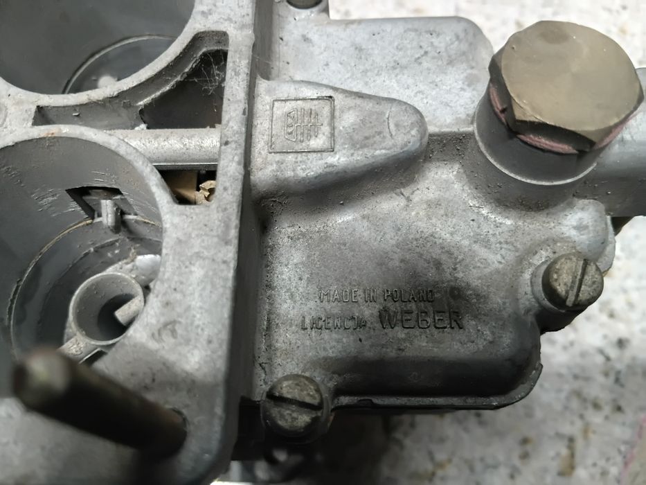 Двоен карбуратор weber