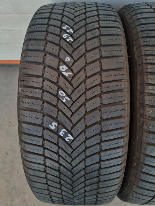 Всесезонни гуми 2 броя BRIDGESTONE WeatherControl A005 235 50 R19 дот 2923
