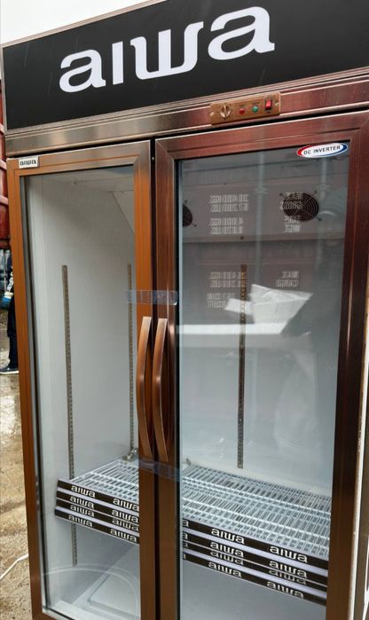 Витриный холодильник Aiwa