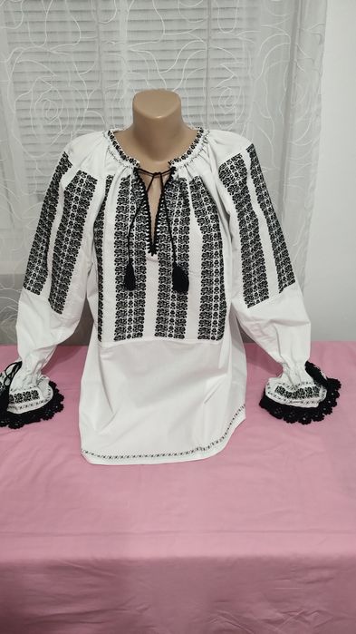 Elemente de costum popular de dama, zona Făgăraș