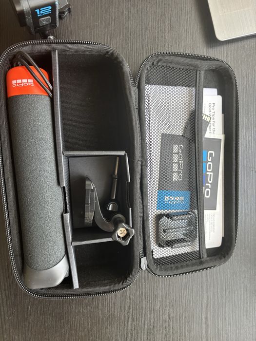 GoPro Hero 12 (с аксесоари) – отлично състояние