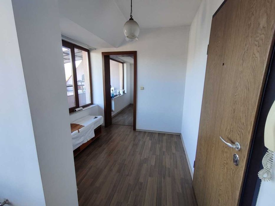 Продава се Двустаен апартамент в Пловдив, Център - 77 кв.м за 1676 €/кв.м - Снимка #4