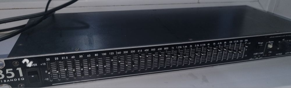 ART 351 31-Band 1/3 Octave Graphic Equalizer