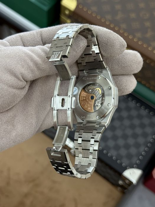 Audemars Piguet Royal Oak 41mm White Dial