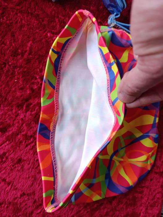 Очки и шапочка для плавания , бассейна