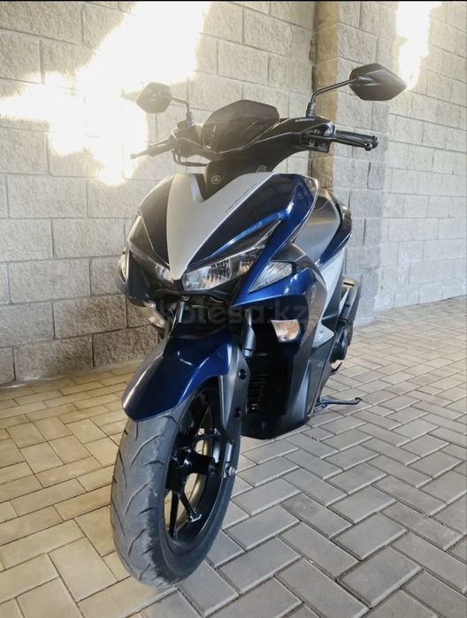 Продам скутер Yamaha NVX