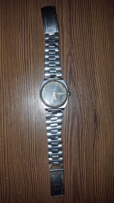 часы ссср Вомьок