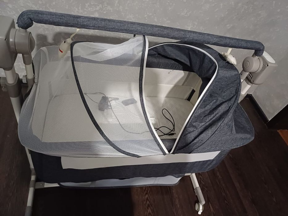 Колыбель, кровать с автоукачивания