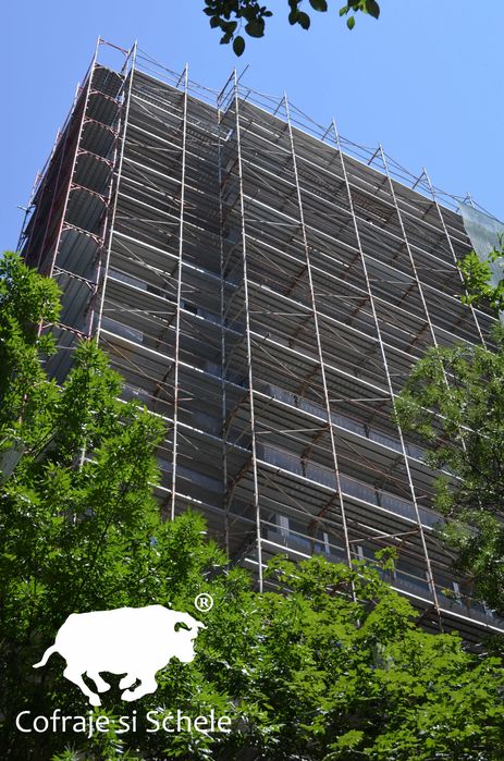 Inchiriem echipamente pentru santier, schele-popi-cofraje