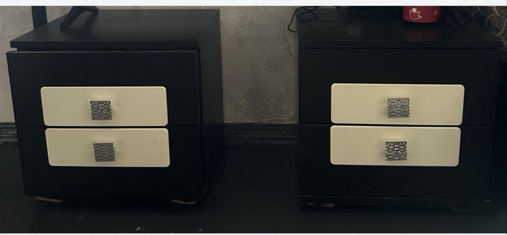 Туалетный столик и тумбы