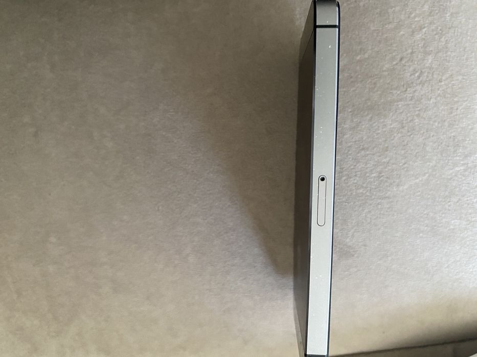 Айфон 5 с хорошем состоянии