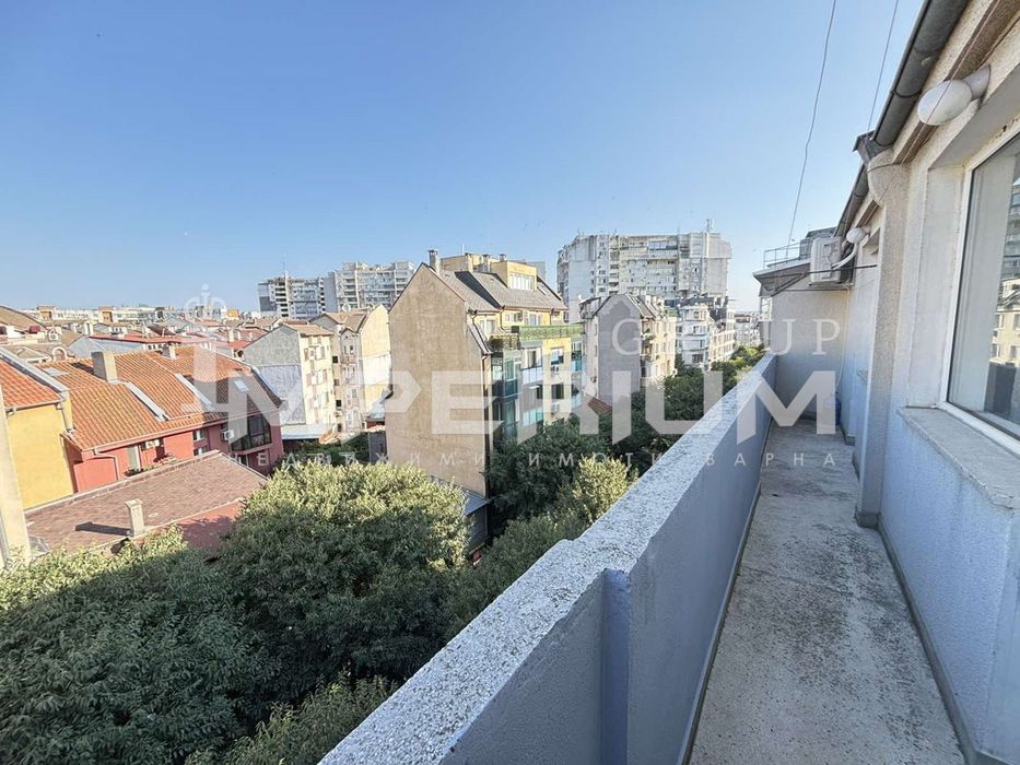 Дава се под наем Тристаен апартамент в Варна, Лятно кино Тракия - 70 кв.м за 510 € - Снимка #8