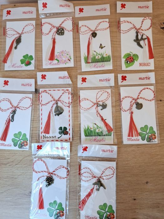 Mărțișoare antichizate