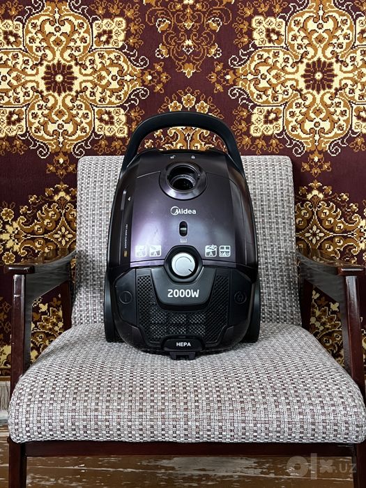 Пылесос Midea MKZC17M