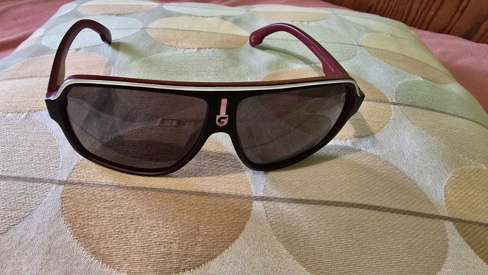 Слънчеви очила CARRERA