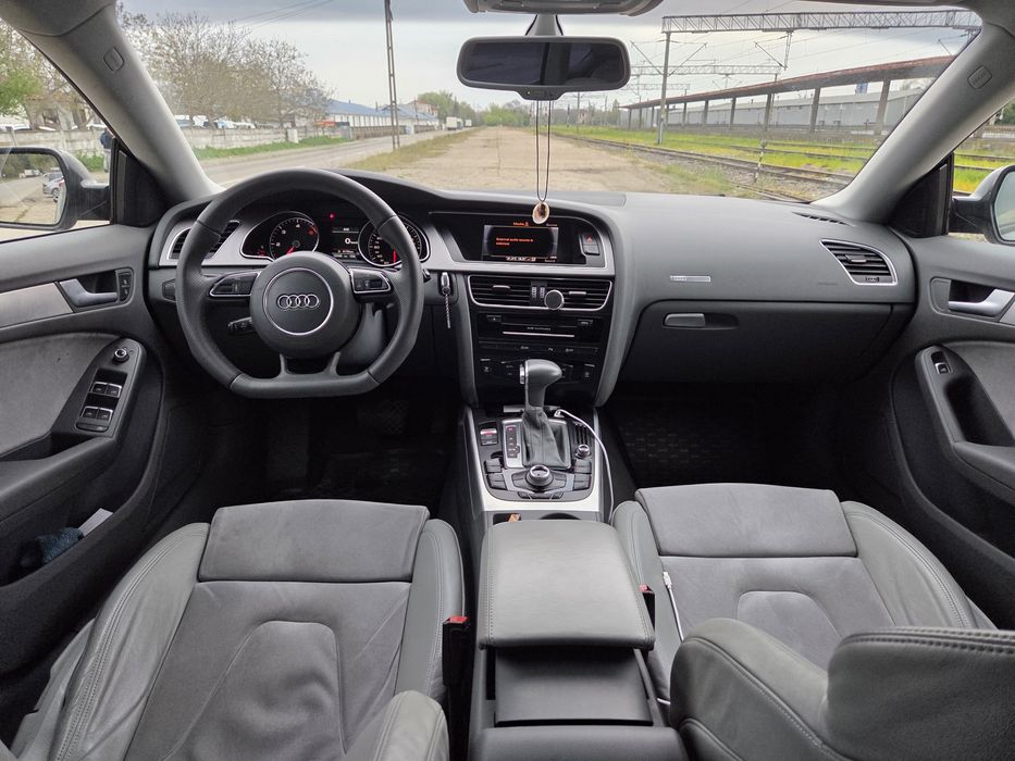 Vand Audi A 5 . 2015 euro 6