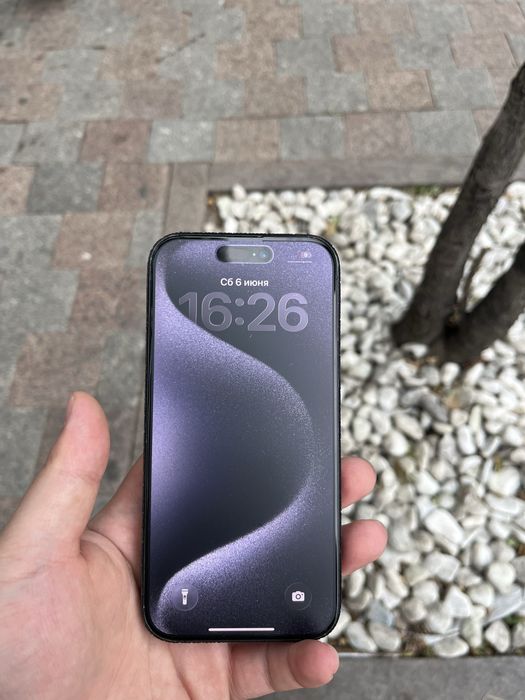Iphone 15 pro емкость 100%
