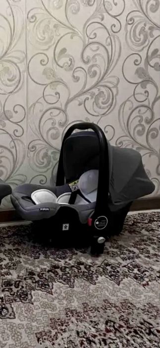 Автолюлька для машины